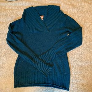 Women’s sweater